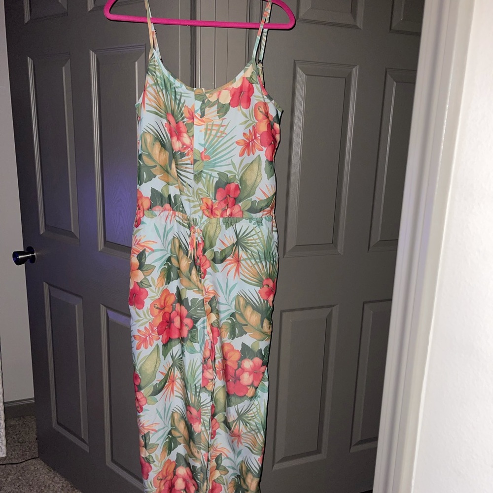 Tommy  Bahama Like New Jumpsuit